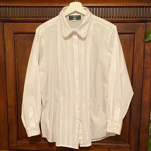 Orvis Vintage white lace trimmed tuxedo front blouse dry cleaned Size 14